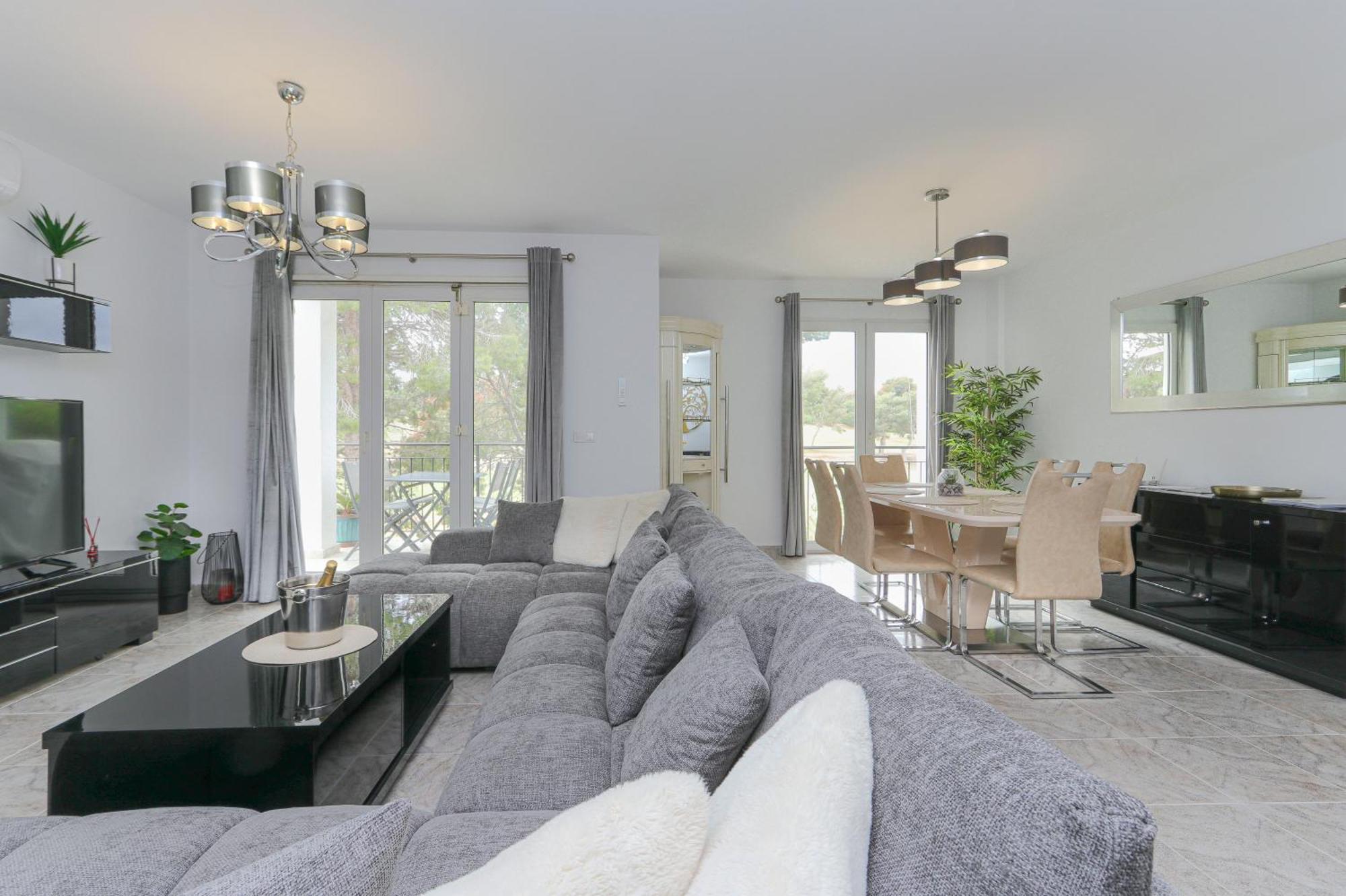 Presidential Suite Villamartin Plaza Av Brisas 67 Alicante Exteriér fotografie
